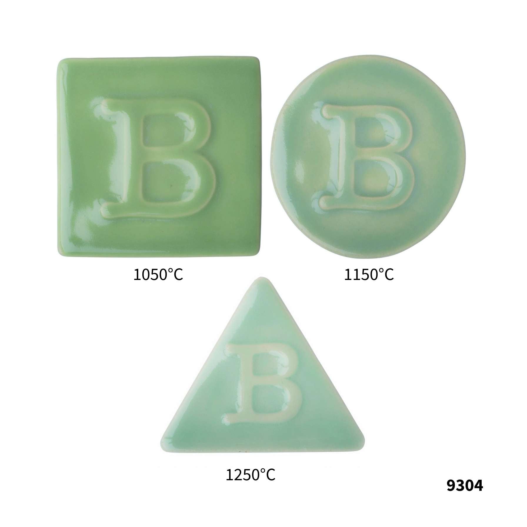 Drei Botz Pro Keramikfliesen mit dem Buchstaben B: ein grünes Quadrat bei 1050 °C, eine runde grüne Fliese bei 1150 °C und ein grünes Dreieck bei 1250 °C. Code 9304 steht in der unteren rechten Ecke.