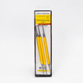 Das Xiem Tools Trimming Set umfasst drei Trimmwerkzeuge aus Metall mit gelben Griffen, verpackt und aufrecht vor einem weißen Hintergrund präsentiert – perfekt für die Arbeit mit lederhartem Ton.